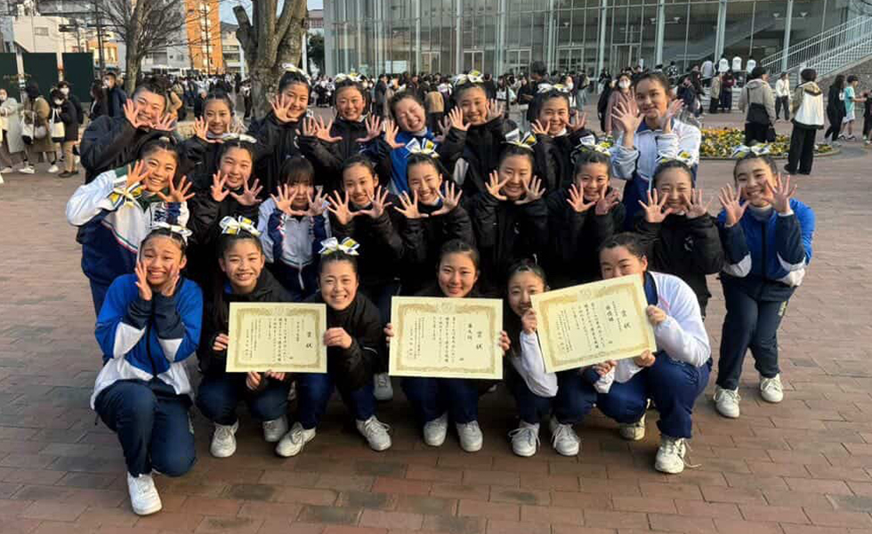 チアリーディング部SUNNIES